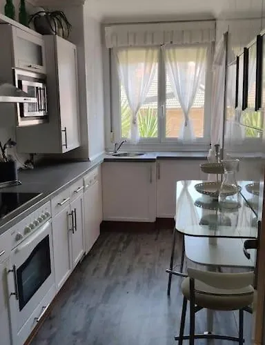 Acogedor Playa Usil A 600 M De La Playa *